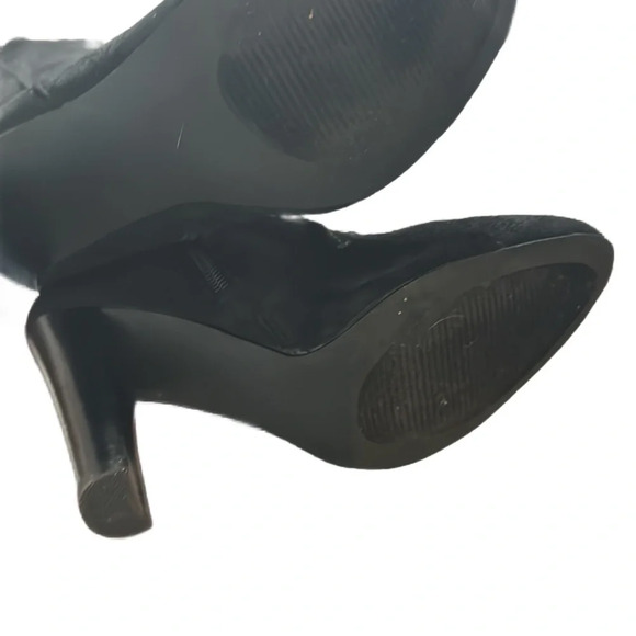 STEVE MADDEN LACE UP O ER THE KNEE BOOTS - Picture 2 of 5